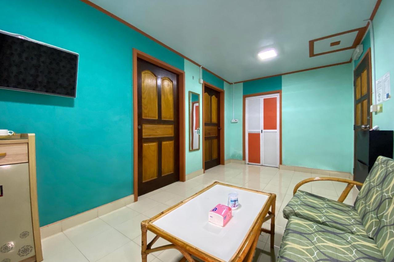 Oyo Home 90286 Yuna Bamboo Rest & Stay Ranau Exterior photo
