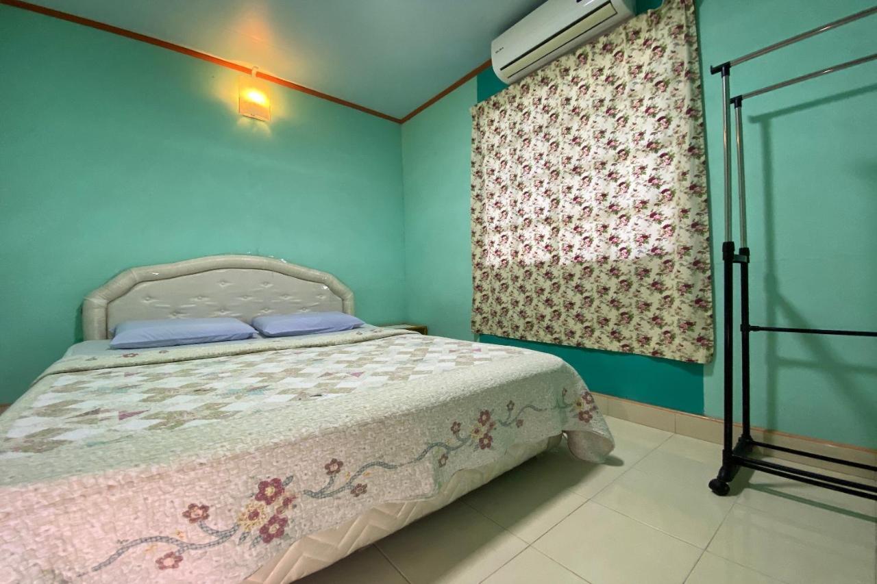 Oyo Home 90286 Yuna Bamboo Rest & Stay Ranau Exterior photo